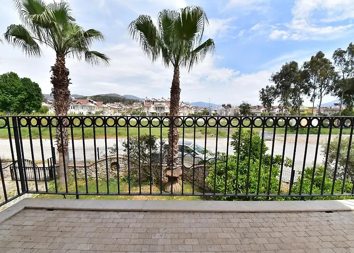 Phoenix Villa